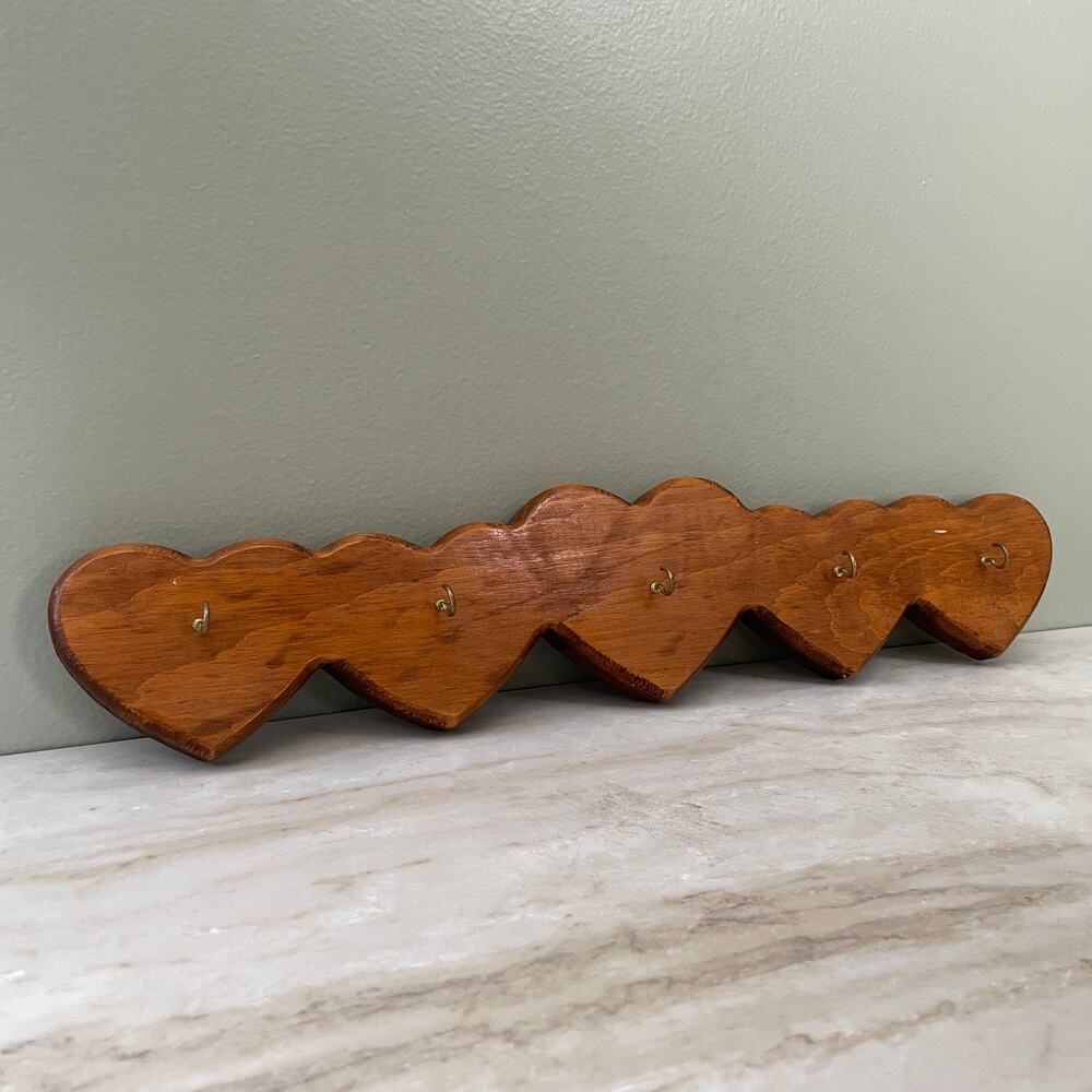 Vintage Wood Heart Key Hook Rack -5 Brass Hooks Farmhouse Cottagecore